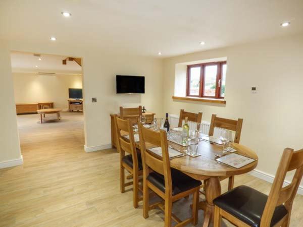Manor Barn Villa Fulford  Exterior photo